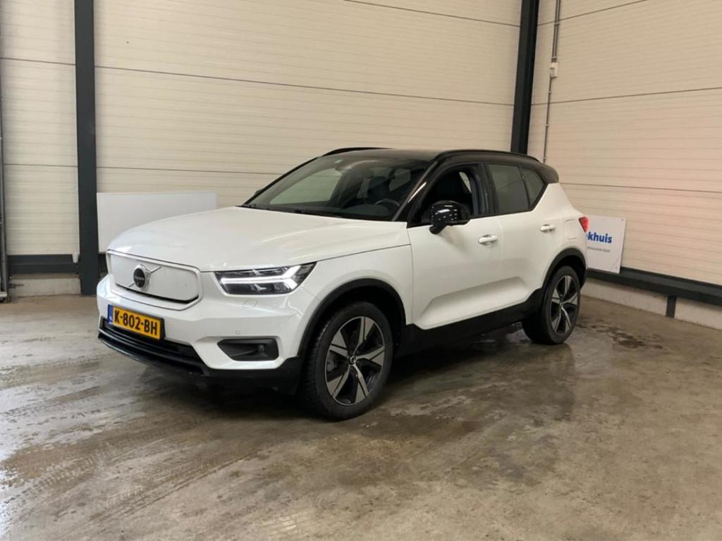 Volvo XC40 Recharge P8 AWD RDes