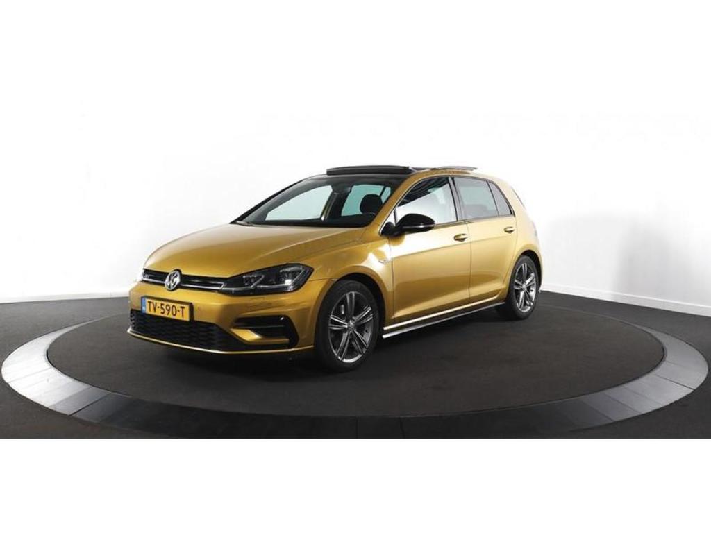 VOLKSWAGEN GOLF 1.5 TSI Highline Business R