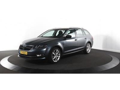 SKODA Octavia Combi Combi 1.6 TDI Greentech Style Busin..