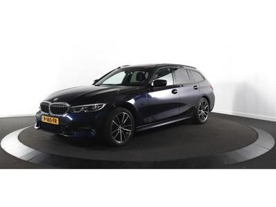 BMW 3-serie Touring 318i High Exe. Ed.