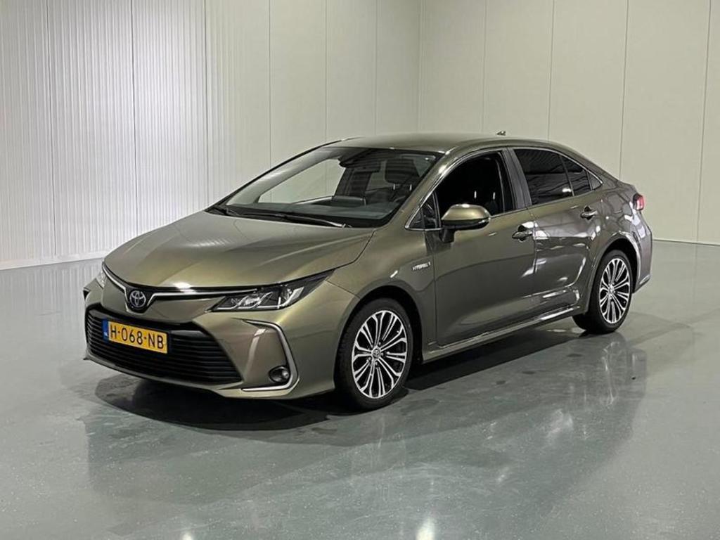 TOYOTA COROLLA Sedan 1.8 Hybrid Business Plus