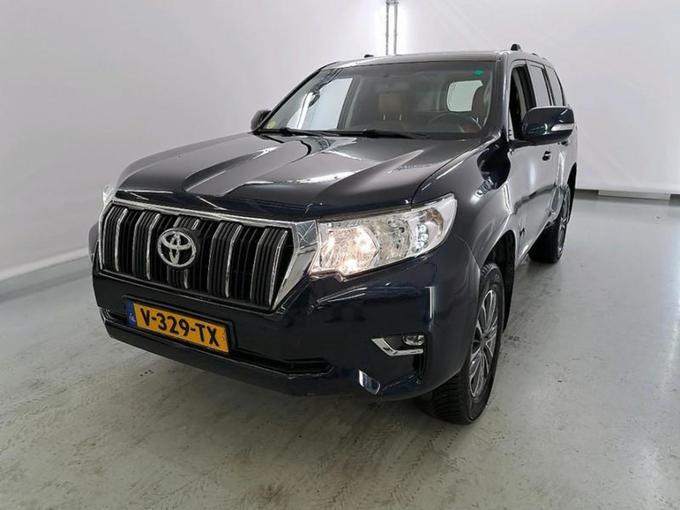 TOYOTA LandCruiser 2.8 D-4D-F Automaat Challenger Blind..