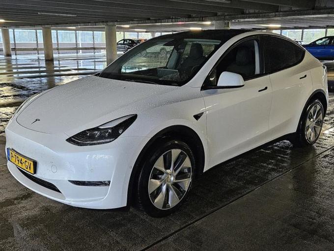 Tesla Model Y Long Range 75 kWh