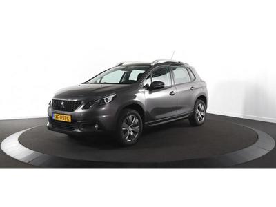 PEUGEOT 2008 1.2 PureTech Blue Lion Pano