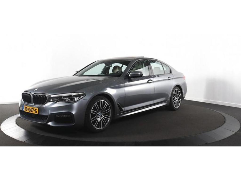 BMW 5-serie 520i High Exe