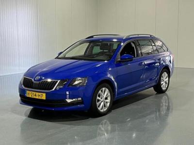 SKODA Octavia Combi Combi 1.5 TSI Automaat Greentech Bu..