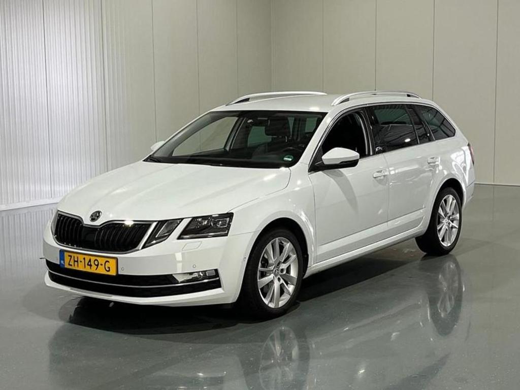 SKODA Octavia Combi Combi 1.0 TSI Greentech Style Busin..