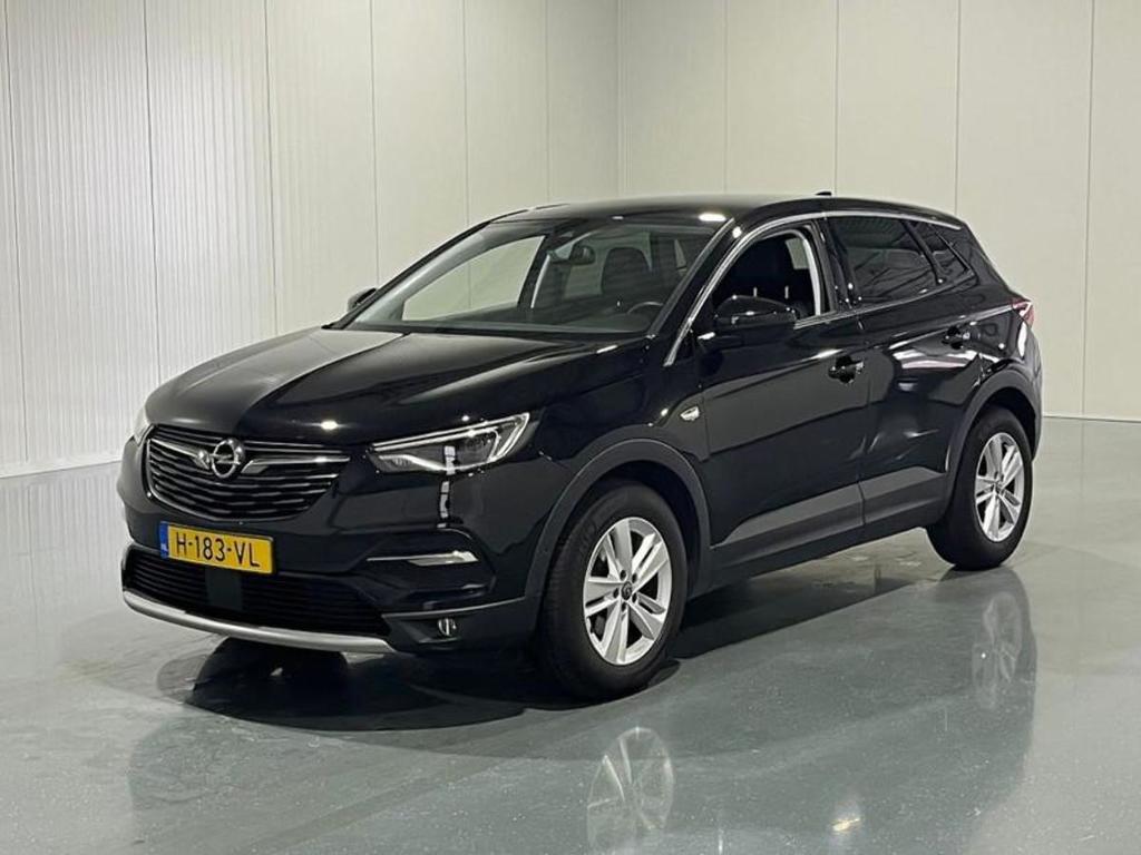 OPEL Grandland X 1.2 Turbo Business Executive