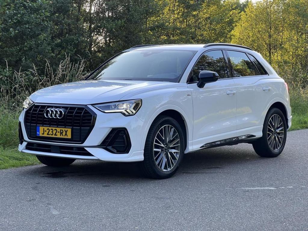 Audi Q3 35 TFSI S edition