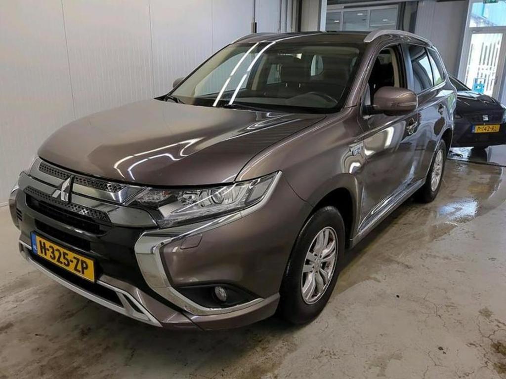 Mitsubishi Outlander 2.4 PHEV Pure