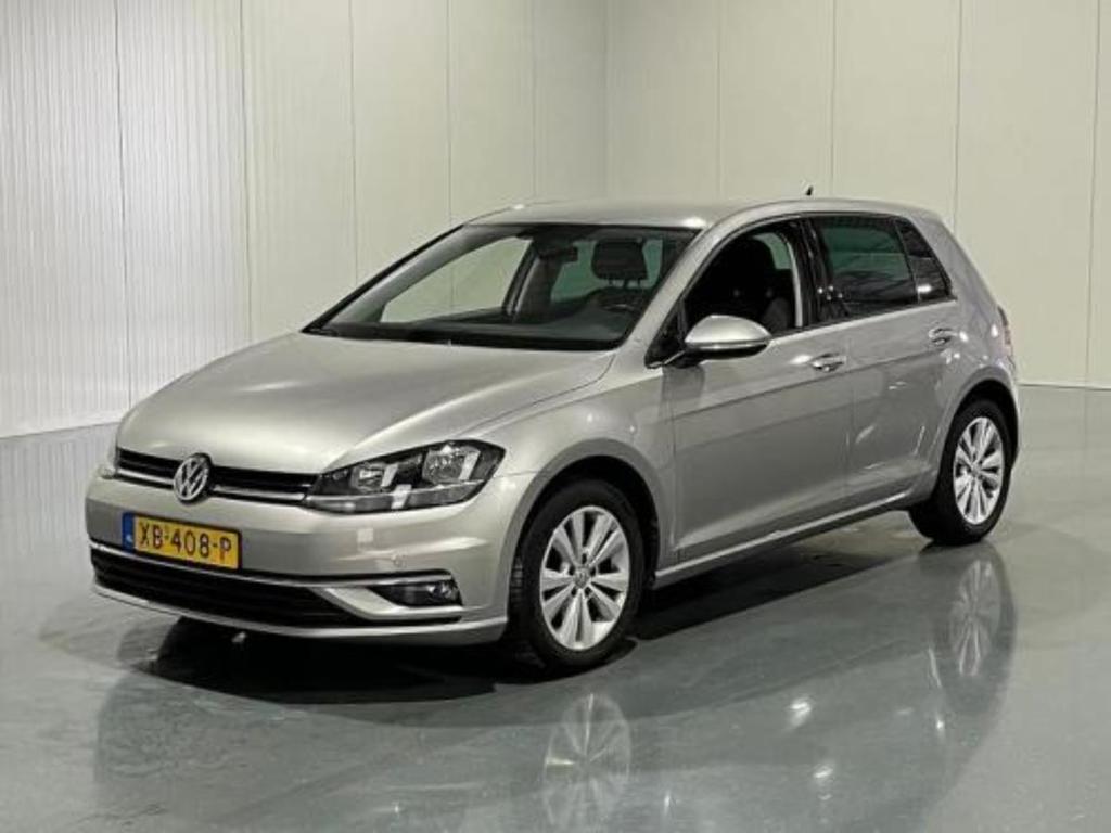 VOLKSWAGEN GOLF 1.0 TSI Comfortline Business