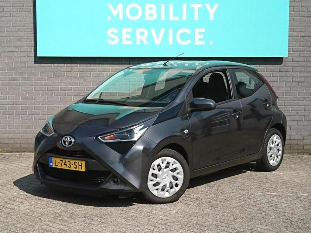 Toyota Aygo 1.0 VVT-i x-play