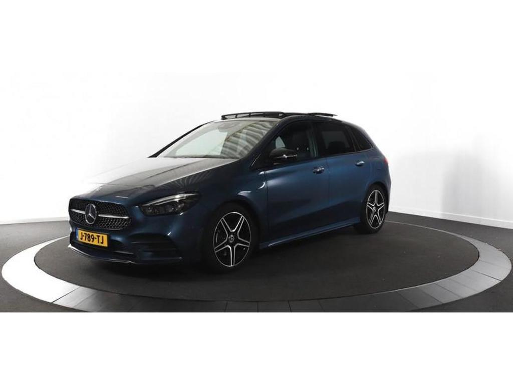 MERCEDES-BENZ B-klasse 200 Business Solution AMG Pano