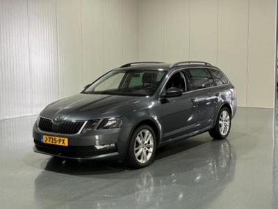 SKODA Octavia Combi Combi 1.5 TSI Greentech Automaat Bu..