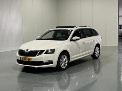 SKODA Octavia Combi Combi 1.5 TSI Greentech Business Ed..