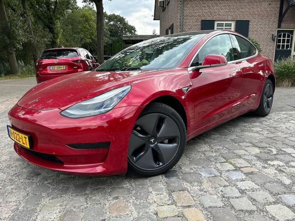 Tesla Model 3 Standard RWD Plus 60 kWh autopilot,sefdri..