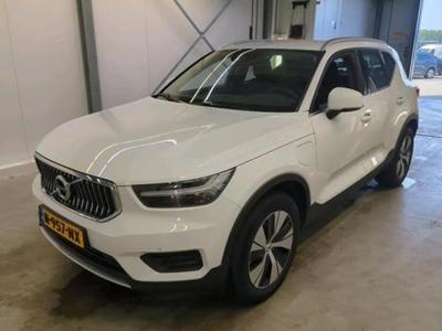 VOLVO XC40 1.5 T4 Recharge Inscription Expression