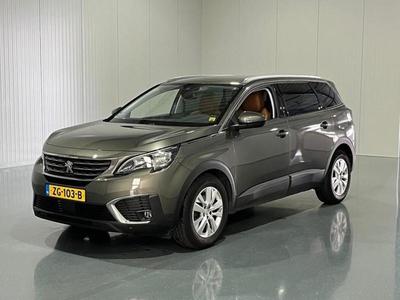 PEUGEOT 5008 1.2 PureTech Blue Lease Executive 7-Persoo..