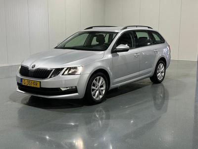 SKODA Octavia Combi Combi 1.0 TSI Greentech Business Ed..