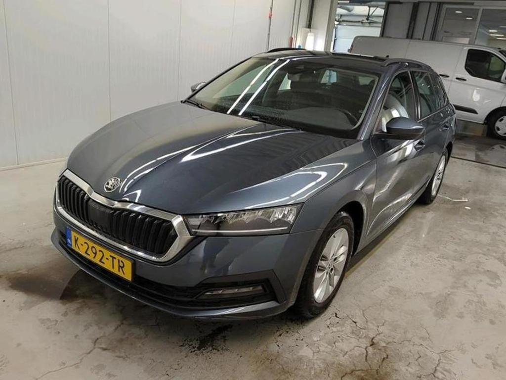 SKODA Octavia Combi Combi 1.0 TSI Business Edition