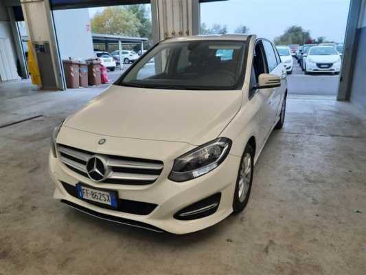Mercedes-Benz classe B 2014 5P MONOVOLUME 180 D AUTOMATIC USINESS