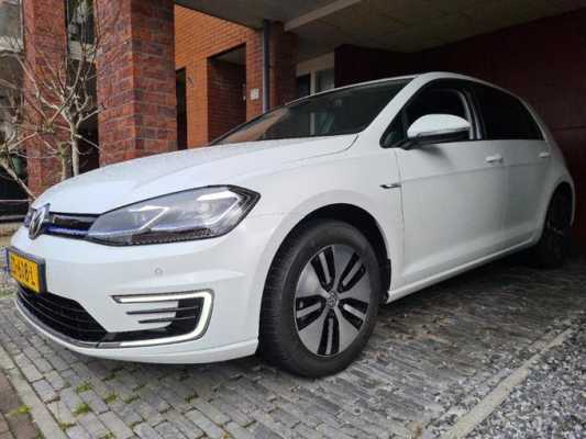 Volkswagen e-Golf 100 kW