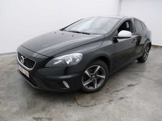 Volvo V40 D2-82 R-Design 5d