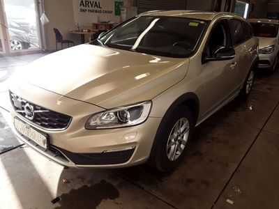 Volvo V60 cross country plus AWD 24 140KW AT6 E6