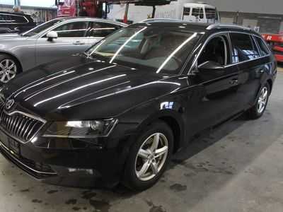 Skoda Superb combi 2.0 TDI DSG Style 5d 110kW