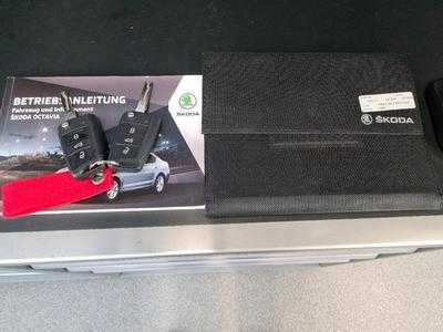Skoda Octavia 2.0 TDI Ambition 4x4 Combi DSG 5d
