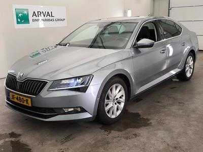 Skoda Superb 1.6 TDI Greentech DSG-7 Style Business 5d