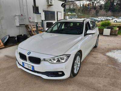 BMW SERIE 3 2015 TOURING 318D BUSINESS ADVANTAGE TOURING AUTOM.