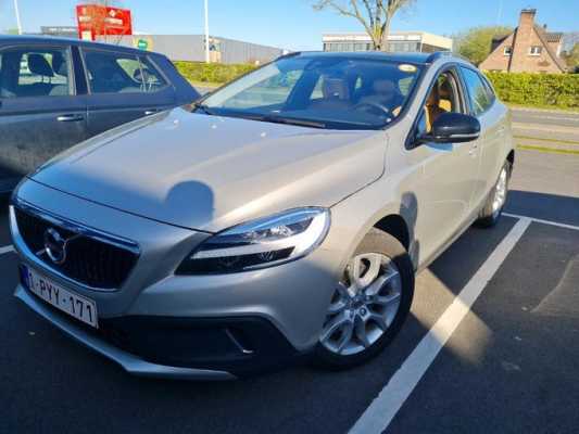 Volvo V40 cross country V40 CROSS COUNTRY D2 120PK GEARTRONIC SUMMUM Pack Professional &amp; Pano Roof