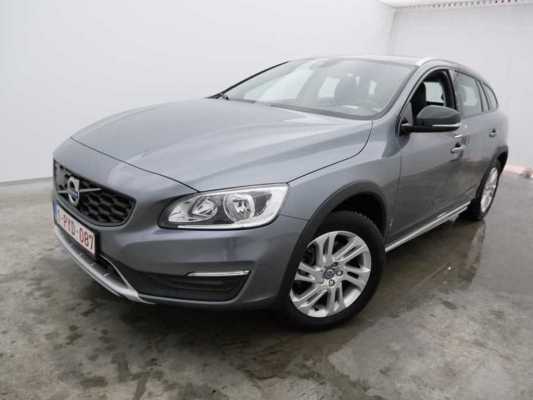 Volvo V60 cross country D3 Momentum 5d