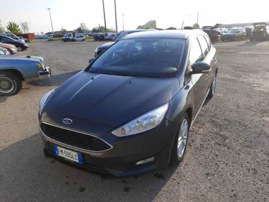 Ford Focus 2014 5P STATION WAGON 15 TDCI 120CV SeS BUSINESS SW