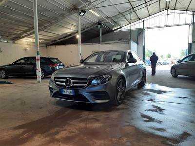 MERCEDES-BENZ CLASSE E / 2016 / 4P / BERLINA E 350D AUTO AMG LINE