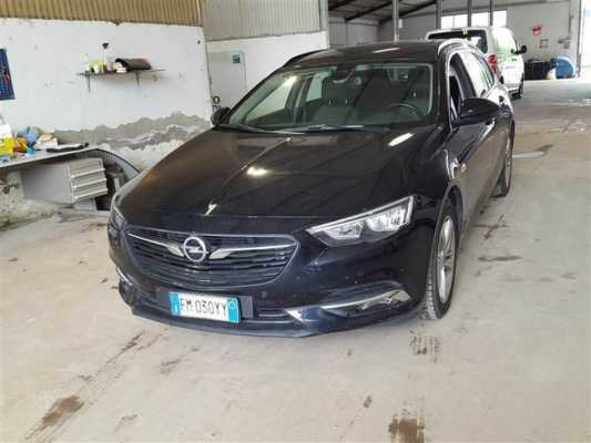 Opel Insignia 2017 / / 5P / STATION WAGON ST 16 CDTI BUSINESS 136CV SeS AT6 ECOT