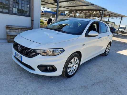 Fiat Tipo 2015 4 PORTE BERLINA 13 MJT 95CV 5M SeS EASY 5P