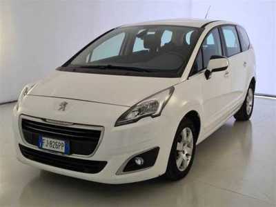Peugeot 5008 2017 / / 5P / SUV BLUEHDI 120 ACTIVE S/S
