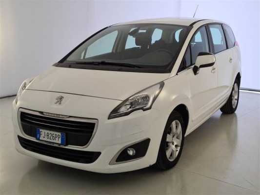 Peugeot 5008 2017 / / 5P / SUV BLUEHDI 120 ACTIVE S/S