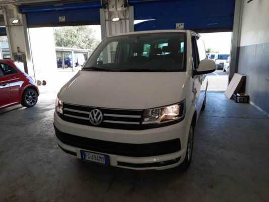 Volkswagen Caravelle 2015 4P TRASPORTO PERSONE 20 TDI 110KW DSG CRUISE PC