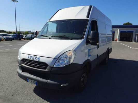 Iveco Daily 2011 furgone 35C15L V H2 3300 MEC TOR RG
