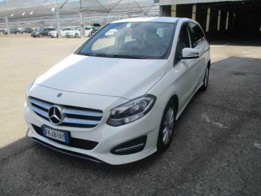 Mercedes-Benz classe B 2014 5P MONOVOLUME 180 D AUTOMATIC USINESS