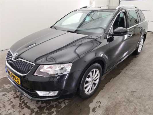 Skoda Octavia Combi 1.0 TSI Greentech Ambition Business DSG 5d