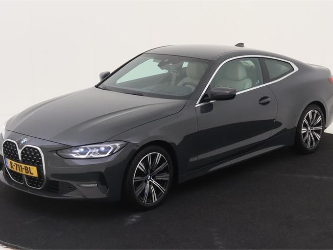 BMW 4-SERIE COUPE 140 kW