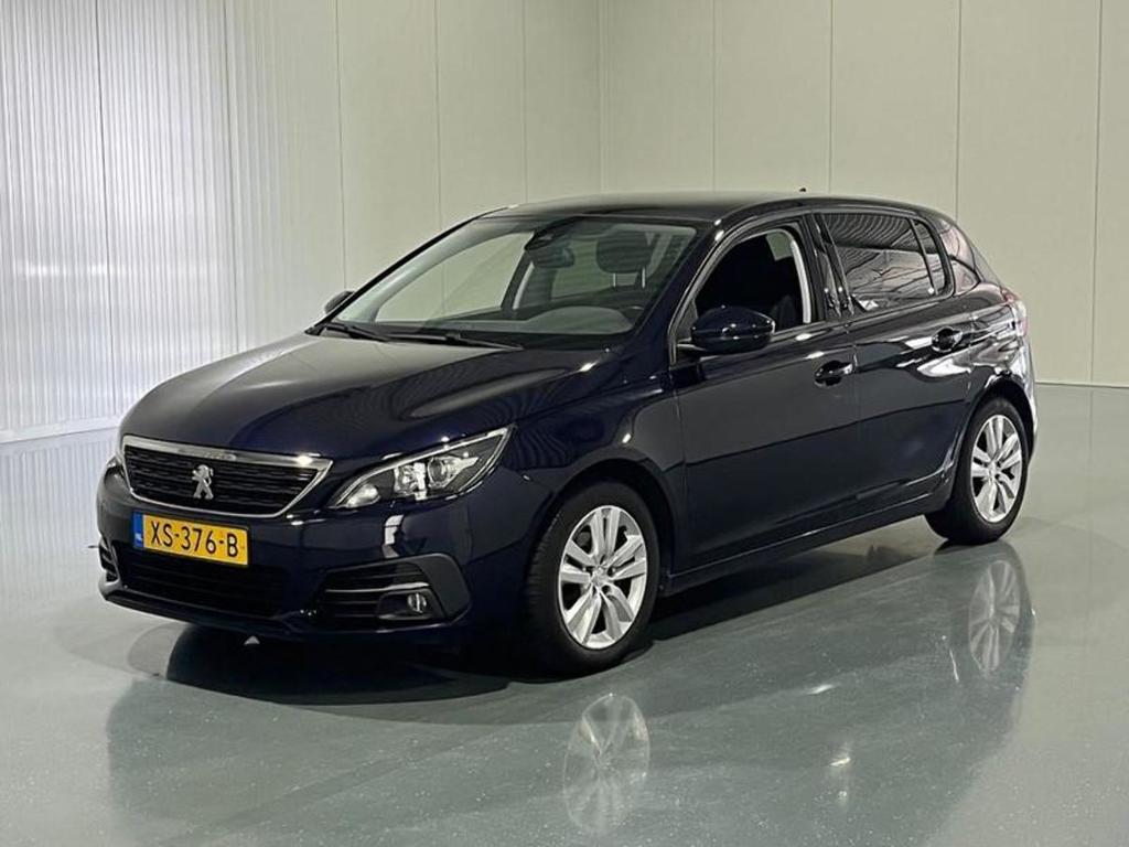 PEUGEOT 308 1.2 PureTech Blue Lease Executive