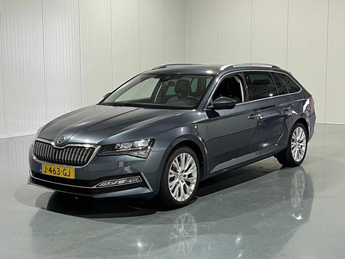 SKODA Superb Combi Combi 1.4 TSI iV Business Edition Pano