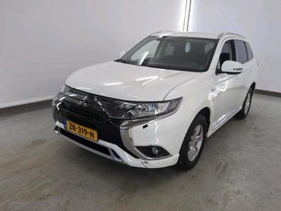 MITSUBISHI Outlander 15 Mitsubishi Outlander PHEV Pure..