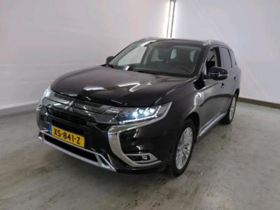 MITSUBISHI Outlander 15 Mitsubishi Outlander PHEV Inte..