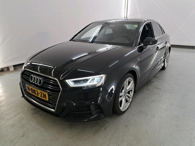 AUDI A3 Limousine 12-19 Audi A3 Limousine 35 TDI S tron..